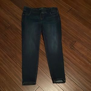 Old Navy Rockstar Jegging with Sculpt Size 18